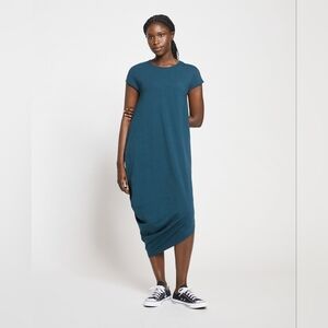 Universal Standard Women's Iconic Geneva Dress in Deep Sea   Asymmetric Size M